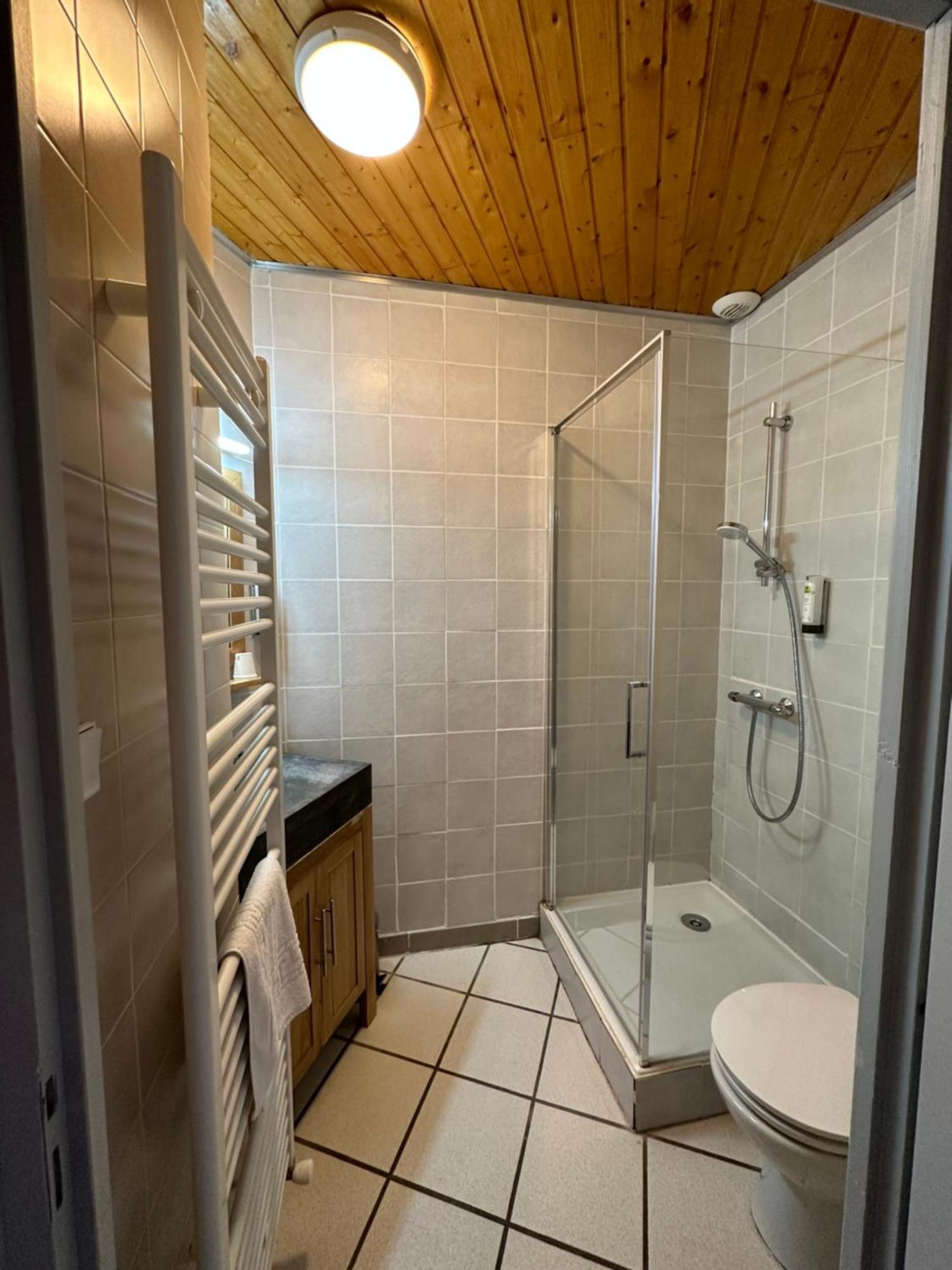 Logis Le Chalet Saint-Maurice-en-Trièves Eksteriør billede